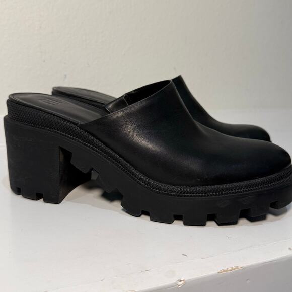 Gianni Bini Women’s Black Leather Platform Chunky Lug Sole Clog Mules 9.5 - Picture 16 of 16